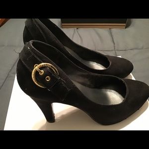 Black shoes great condition